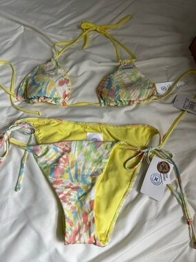 Hurley Yellow Multicolor Tie-Dye Girls Bikini Set